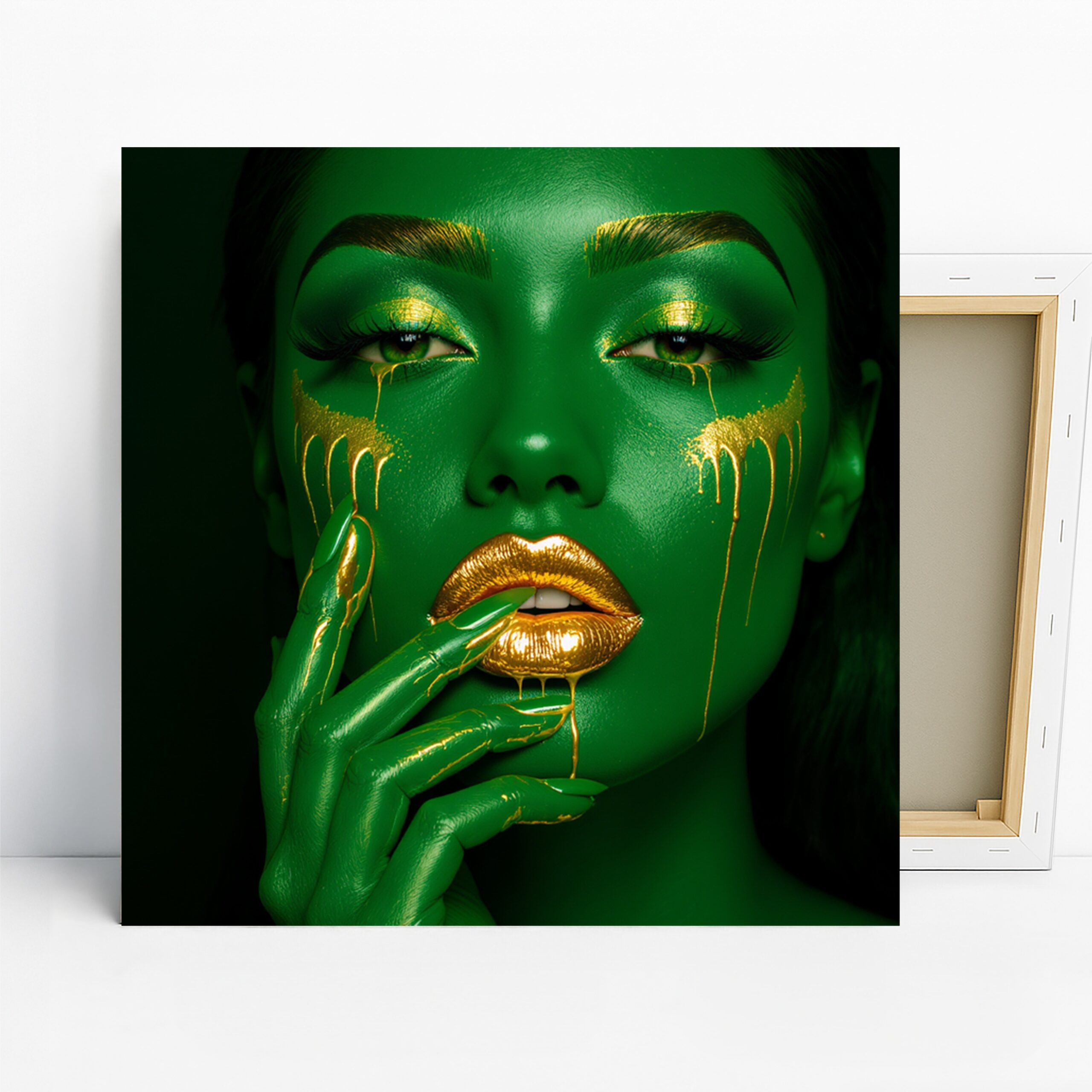 1.jpg Emerald Gold Glamour Art