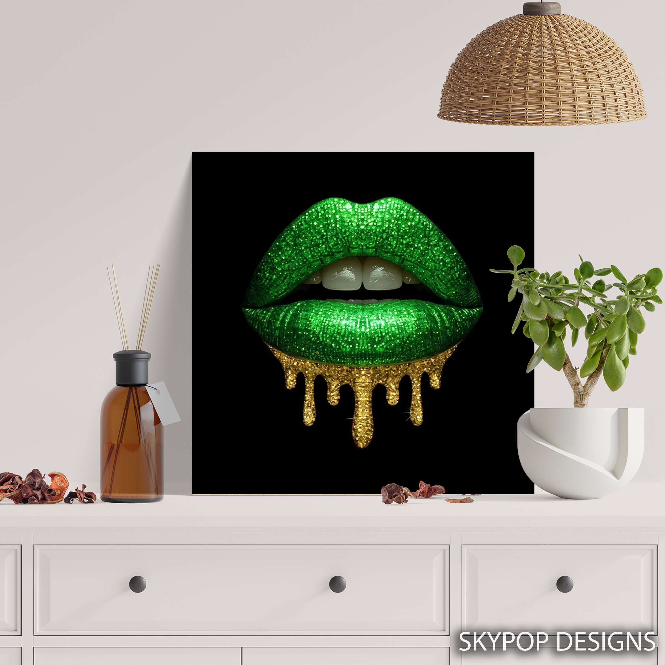 5.jpg Glittery Green Lips Art