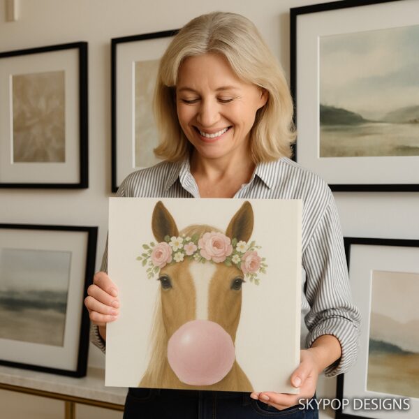 Horse Bubble Gum Art